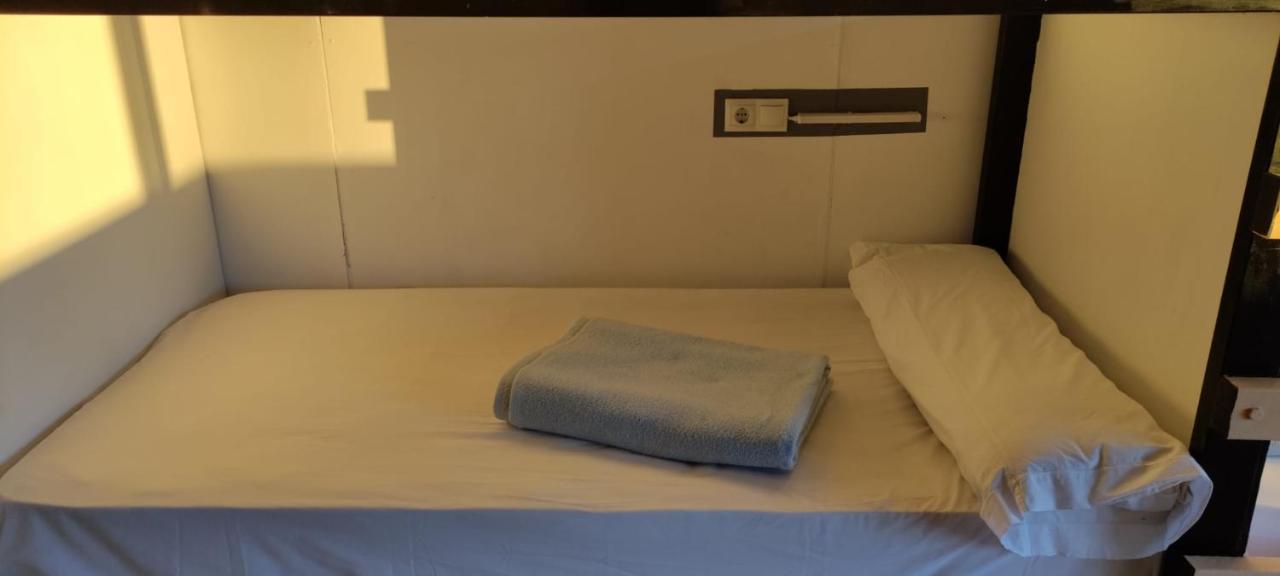 Hostel Puerto Algeciras Bagian luar foto